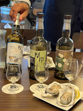 Load image into Gallery viewer, Akkeshi whiskey and oysters. Hokkaido